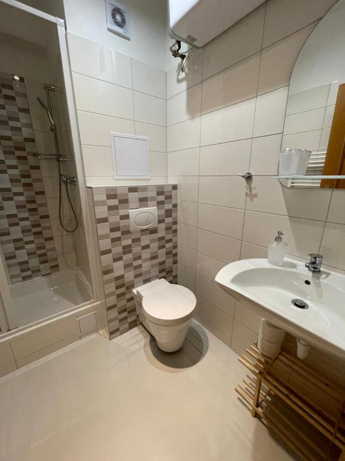 Apartmany U Posty Яхимів Екстер'єр фото