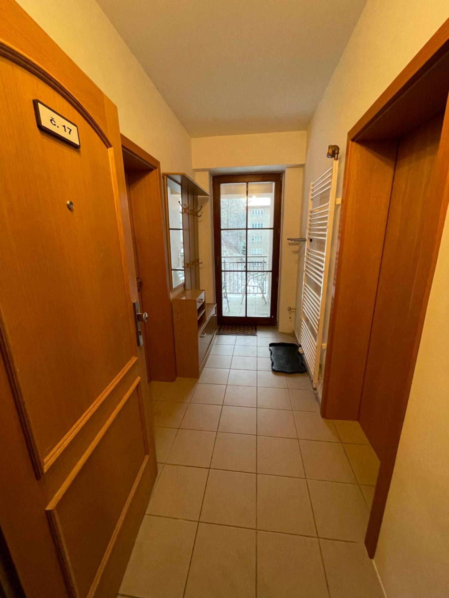 Apartmany U Posty Яхимів Екстер'єр фото